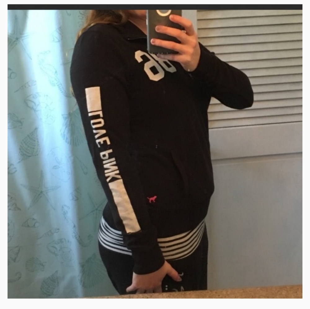 VS Perfect Fit Quarter Zip Black Sweatshirt